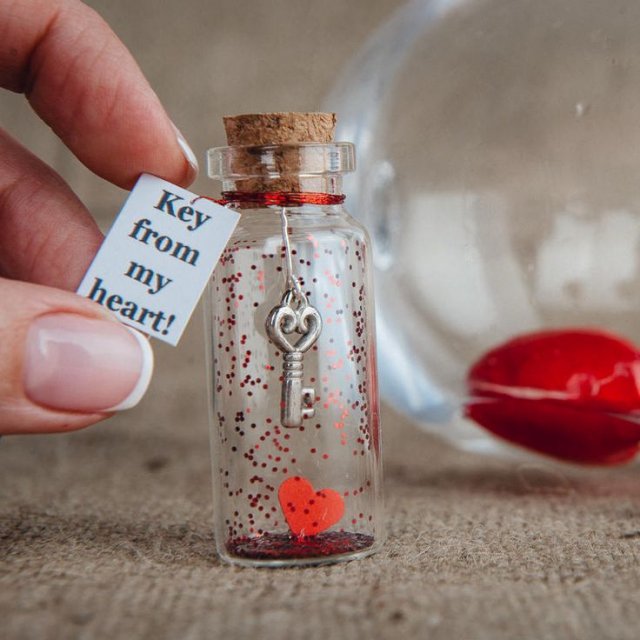 c288609a26b5291c802a787628bbba8b--diy-girlfriend-gifts-art-market.jpg, 71 KB